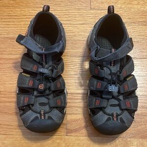 Keen size 13 Newport water sandals